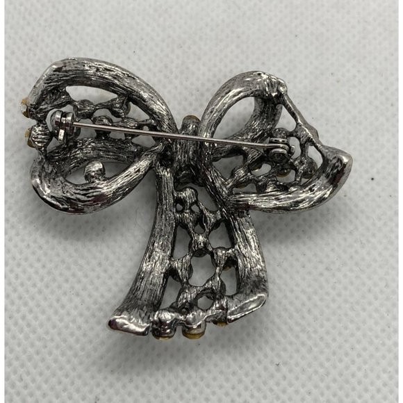 Rhinestone Ribbon Brooch Pin - Picture 4 of 6